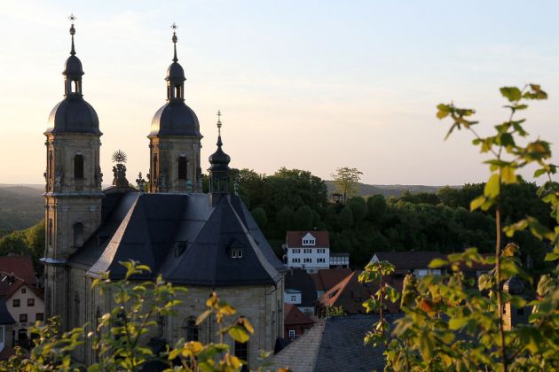 Die Wallfahrtskirche zur Heiligen Dreifaltigkeit in Gößweinstein Die Wallfahrtskirche zur Heiligen Dreifaltigkeit in Gößweinstein