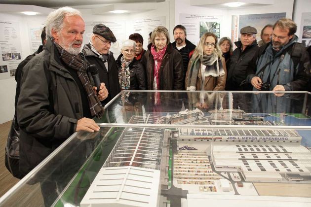 Besichtigung der Meyer-Werft in Papenburg Besichtigung der Meyer-Werft in Papenburg