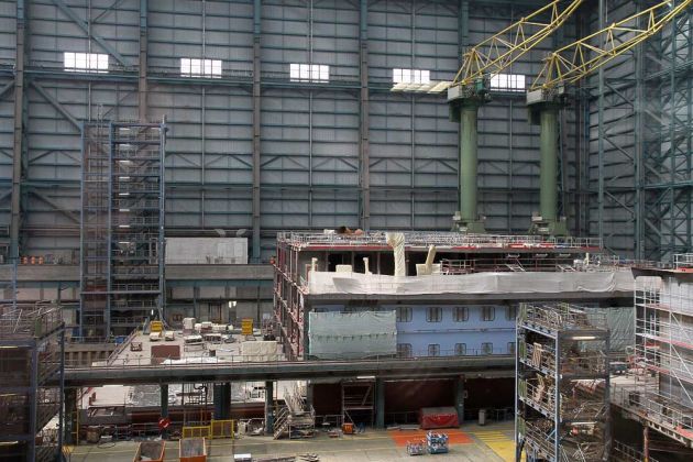 Besichtigung der Meyer-Werft in Papenburg Besichtigung der Meyer-Werft in Papenburg