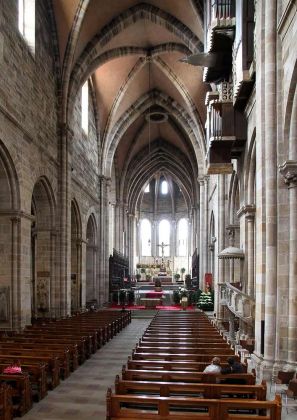Bamberg in Oberfranken - die Innenansicht des Bamberger Domes Bamberg in Oberfranken - die Innenansicht des Bamberger Domes