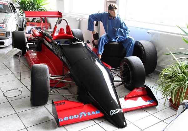 Deutsches Fahrzeugmuseum Fichtelberg - RALT-Rennwagenbau, England - Formel II Cosworth - 4-Zylinder, 2498 ccm, 320 PS Deutsches Fahrzeugmuseum Fichtelberg - RALT-Rennwagenbau, England - Formel II Cosworth - 4-Zylinder, 2498 ccm, 320 PS