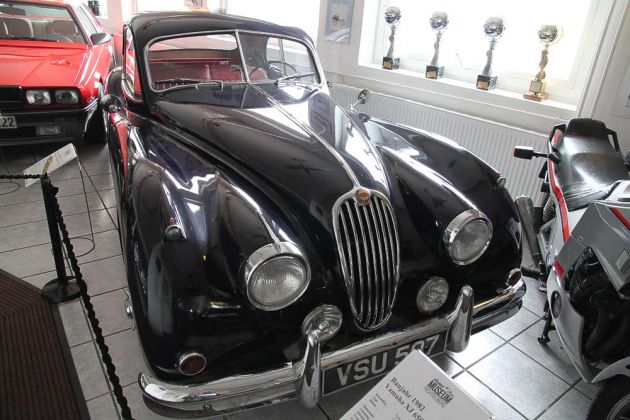 Deutsches Fahrzeugmuseum Fichtelberg - ein Jaguar XK 140 Fixed Head Coupe der Baujahre 1954 bis 1957 Deutsches Fahrzeugmuseum Fichtelberg - ein Jaguar XK 140 Fixed Head Coupe der Baujahre 1954 bis 1957