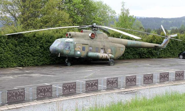 Deutsches Fahrzeugmuseum Fichtelberg - Mil Mehrzweckhubschrauber Mi-8/9 mit Konferenzbestuhlung Deutsches Fahrzeugmuseum Fichtelberg - Mil Mehrzweckhubschrauber Mi-8/9 mit Konferenzbestuhlung