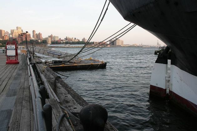 South Street Seaport Museum - Manhattan, New York South Street Seaport Museum - Manhattan, New York