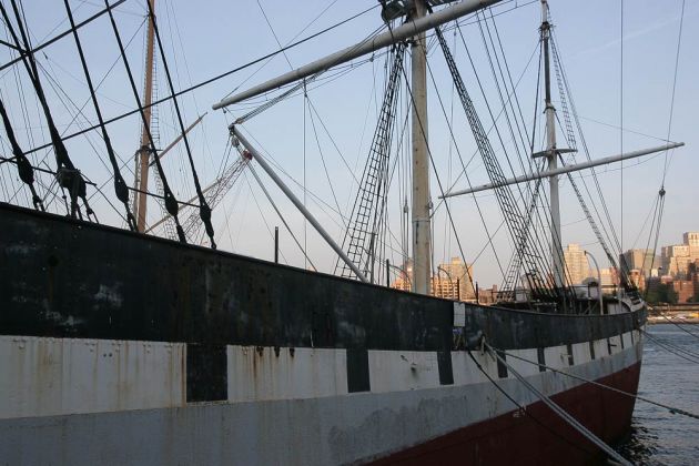 South Street Seaport Museum - Manhattan, New York South Street Seaport Museum - Manhattan, New York