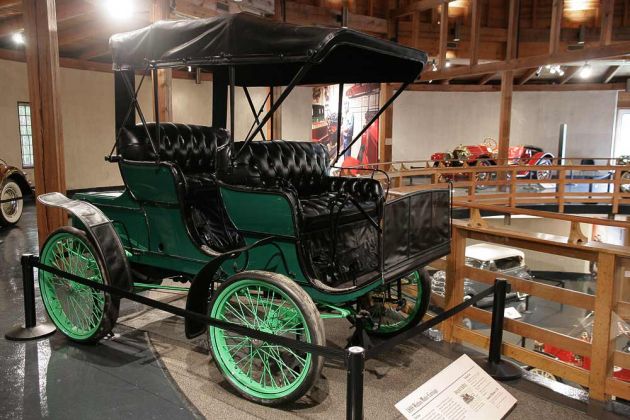 Automuseum Sandwich, Cape Cod, Massachussetts - Winton Motor Carriage Automuseum Sandwich, Cape Cod, Massachussetts - Winton Motor Carriage