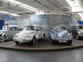 Auf dem Präsentier-Teller… Volkswagen-Käfer im AutoMuseum Volkswagen in Wolksburg