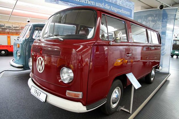 Volkswagen Bulli T 2, Baujahr 1967 - AutoMuseum Volkswagen, Wolfsburg