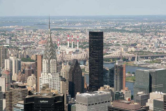 Chrysler Building and Queensboro Bridge - Manhattan, New York City Chrysler Building and Queensboro Bridge - Manhattan, New York City