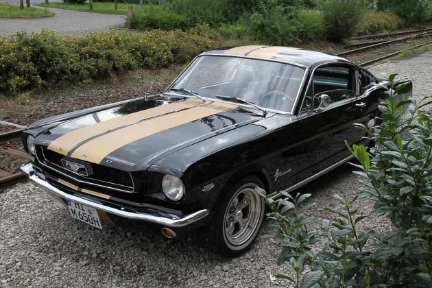 Ford Mustang Oldtimer - Ford Mustang 2 + 2 Ford Mustang Oldtimer - Ford Mustang 2 + 2