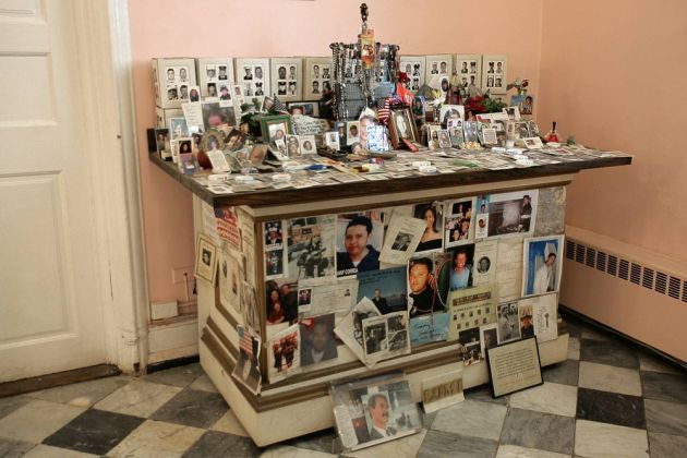 Memorabilien vom Einsturz der Twin Towers am 11. September 2001 in der St. Paul's Chapel - Lower Manhattan, New York City Memorabilien vom Einsturz der Twin Towers am 11. September 2001 in der St. Paul's Chapel - Lower Manhattan, New York City