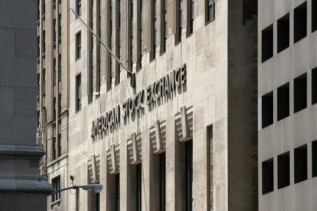 New York Stock Exchange an der Broadstreet, die wichtigste Börse der Welt - Financial District Manhattan, New York City New York Stock Exchange an der Broadstreet, die wichtigste Börse der Welt - Financial District Manhattan, New York City