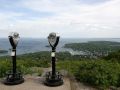 Camden Hills State Park, Midcoast Maine - Blick vom Mount Battie auf Camden und die Penobscot Bay 