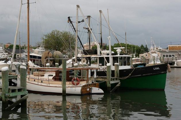 Hyannis Inner Harbour, Cape Cod - Massachussetts Hyannis Inner Harbour, Cape Cod - Massachussetts