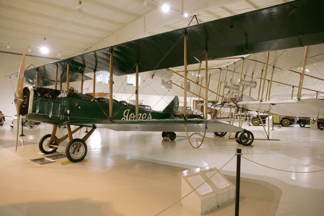 Standard J-1 - Owls Head Transportation Museum Standard J-1 - Owls Head Transportation Museum