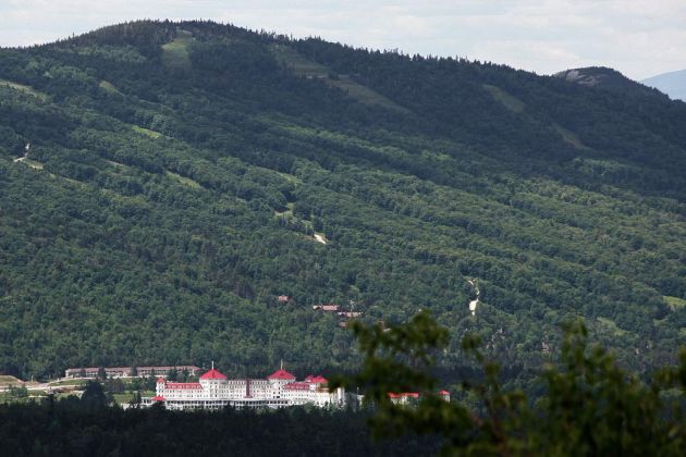 Bretton Woods, Mt. Washington Hotel - New Hampshire