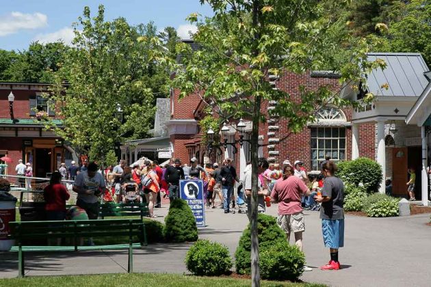 lark's Trading Post - Lincoln, New Hampshire lark's Trading Post - Lincoln, New Hampshire