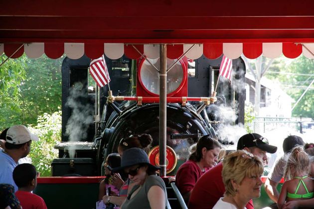 lark's Trading Post - Lincoln, New Hampshire lark's Trading Post - Lincoln, New Hampshire