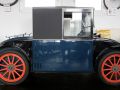 Hanomag 2/10 PS 'Kommissbrot' -  Seitenansicht der Zweisitzer-Limousine - 'Automuseum Melle