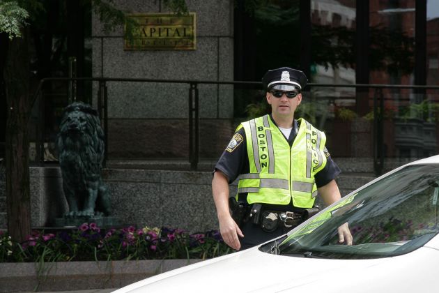 Cop - Strassen-Polizist in Boston, Massachussetts Cop - Strassen-Polizist in Boston, Massachussetts