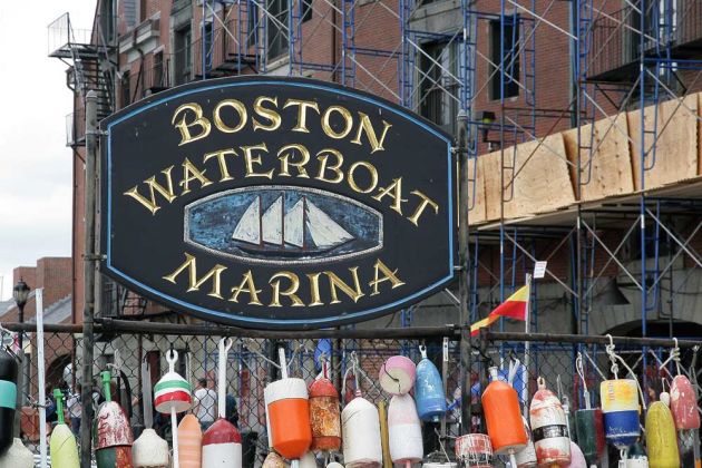 Harbor Walk, Boston Waterfront Harbor Walk, Boston Waterfront