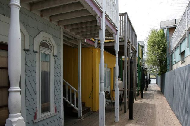 Oak Bluffs, Martha's Wineyard - Massachussetts Oak Bluffs, Martha's Wineyard - Massachussetts