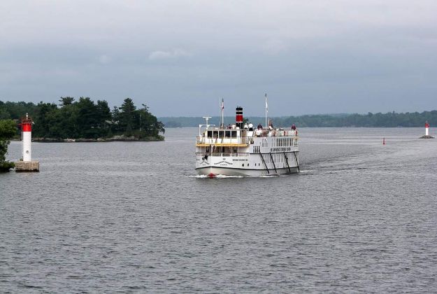 Thousand Islands Tour Thousand Islands Tour
