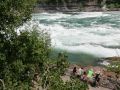 Der White Water Walk an den Whirlpool Rapids in Niagara Falls, Kanada