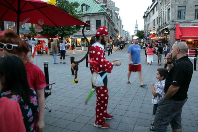 Rue Saint Paul - Vieux-Montréal Rue Saint Paul - Vieux-Montréal