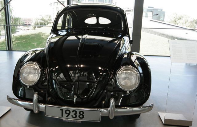 Der KdF-Wagen Baujahr 1938 als Vorläufer des VW-Käfers