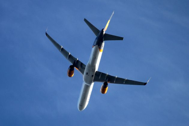 Boeing 757-330 - Hannover-Langenhagen Boeing 757-330 - Hannover-Langenhagen
