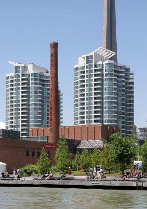 Toronto Harbourfront - Toronto in Ontario, Kanada Toronto Harbourfront - Toronto in Ontario, Kanada