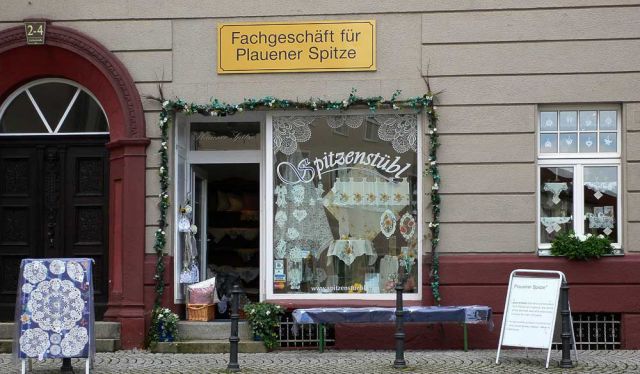 Das Fachgeschäft für Plauener Spitze in dr Lutherstrasse - Eisenach Das Fachgeschäft für Plauener Spitze in dr Lutherstrasse - Eisenach