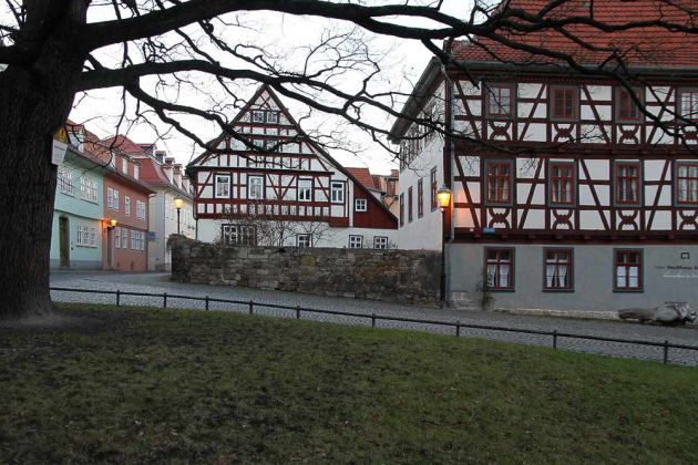 Die Kirchgasse in der Bachstadt Arnstadt in Thüringen 