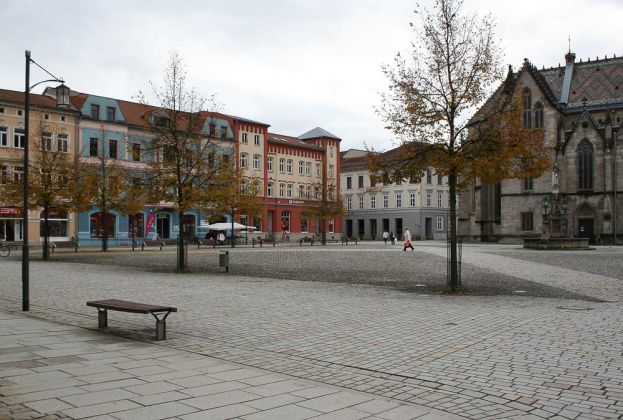 Meiningen im Thüringer Wald, historische Gebäude am Markt - Thüringen Meiningen im Thüringer Wald, historische Gebäude am Markt - Thüringen