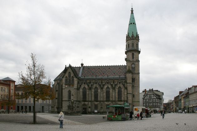 Meiningen im Thüringer Wald - die Marienkirche am Marktplatz