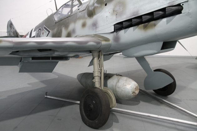 Flugzeugmuseum Hangar 10 Usedom - Messerschmitt Bf 109 Flugzeugmuseum Hangar 10 Usedom - Messerschmitt Bf 109