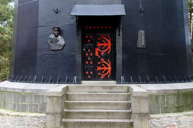 Leuchtturm Stilo, bei Sasino Leuchtturm Stilo, bei Sasino