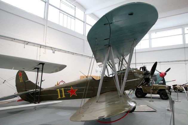 Flugzeugmuseum Hangar 10 Usedom - Polikarpow Po-2 CSS-11 Flugzeugmuseum Hangar 10 Usedom - Polikarpow Po-2 CSS-11