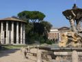 Piazza della Bocca - Tempel des Hercules Victor und Triton-Brunnen