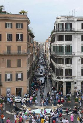 Städtereise Rom - Via dei Condotti, von der Piazza di Spagna	
