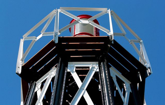 Havenlicht van Enkhuizen - ein Leuchtfeuer des Baujahres 1888 an der Einfahrt zum Buitenhaven von Enkhuizen am Ijsselmeer Havenlicht van Enkhuizen - ein Leuchtfeuer des Baujahres 1888 an der Einfahrt zum Buitenhaven von Enkhuizen am Ijsselmeer