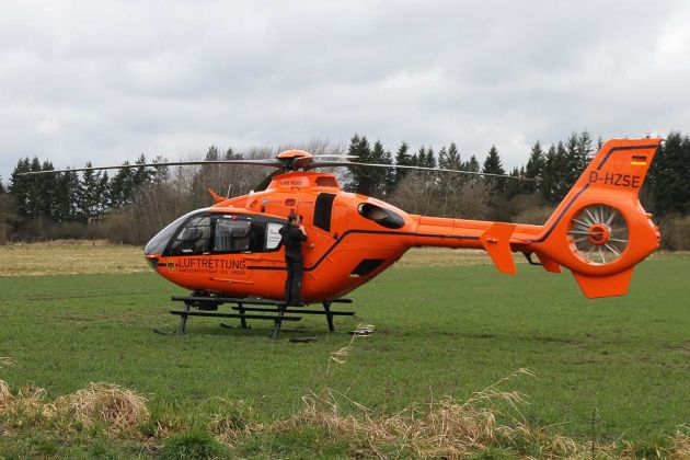 Hubschrauber - Helikopter - Eurocopter EC 135