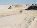 Die versandete Piste durch die libysche Wüste in Ägypten