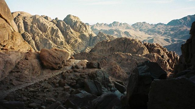 Mosesberg, Mt. Sinai - der steile Weg abwärts vom Gipfel, hier die anstrengendere von zwei Möglichkeiten