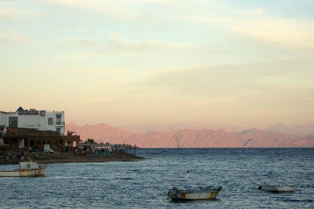 Dahab, Sinai, Rotes Meer - Ägypten Dahab, Sinai, Rotes Meer - Ägypten
