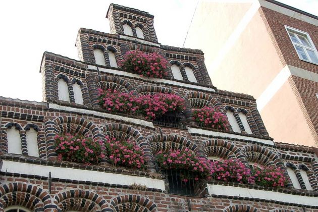 Hansestadt Lüneburg - Treppengiebel am Sande Hansestadt Lüneburg - Treppengiebel am Sande