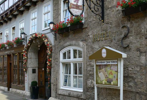 Mühlhausen, Thüringen - das Brauhaus zum Löwen am Kornmarkt Mühlhausen, Thüringen - das Brauhaus zum Löwen am Kornmarkt