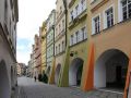 Laubengänge der Patrizierhäuser rund um den Rathausplatz - Jelenia Góra, Hirschberg