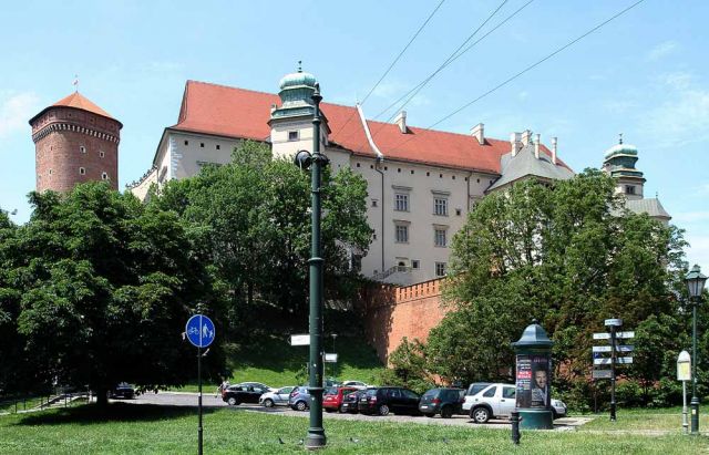 Eine Städtereise nach Krakau - der Wawelhügel mit dem Königsschloss und der Kathedrale Eine Städtereise nach Krakau - der Wawelhügel mit dem Königsschloss und der Kathedrale